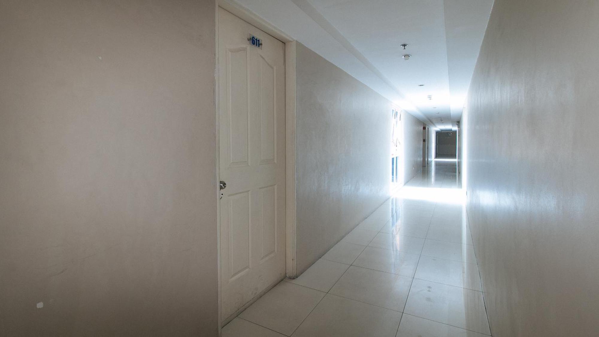 Reddoorz @ Melbourne Suites Makati Makati City Kültér fotó